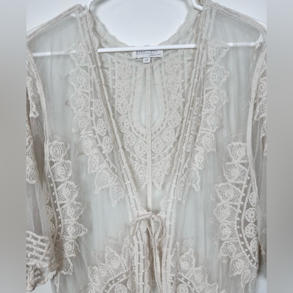 Cream lace topper beach coverup, robe, Medium, embroidered Boho Festival - Picture 6 of 8